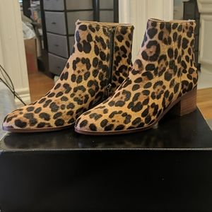 ✔️ J.Crew Calf Hair Leopard Print Booties